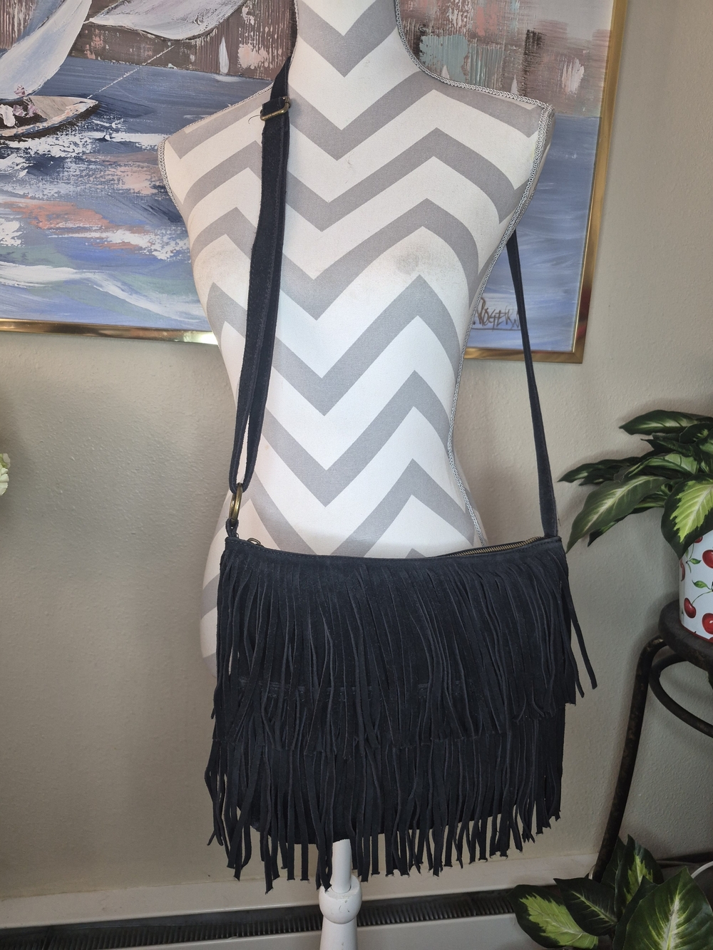 Women’s Fringe Crossbody Bag - Black